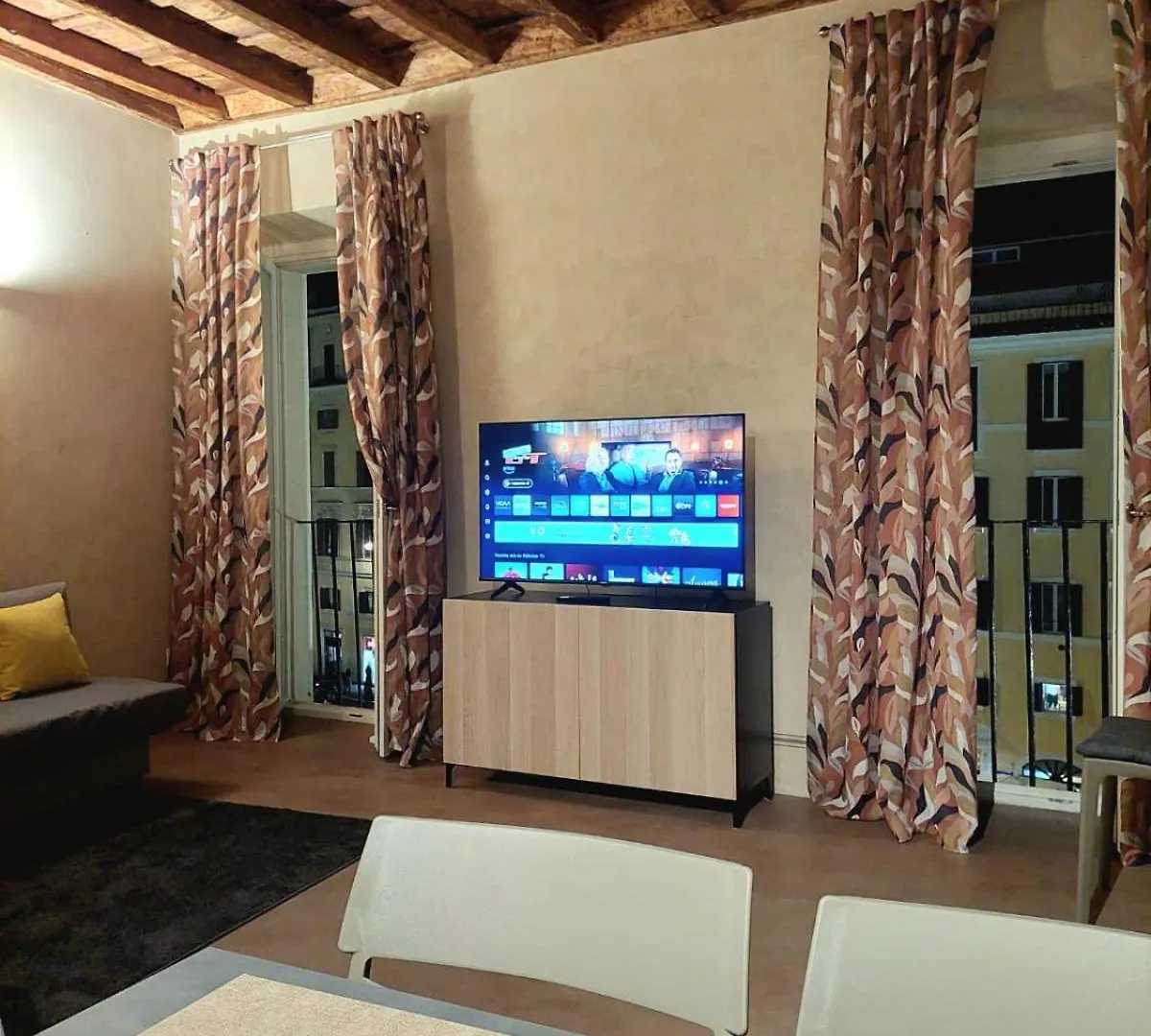 Pantheon In Finestra Apartment Rome